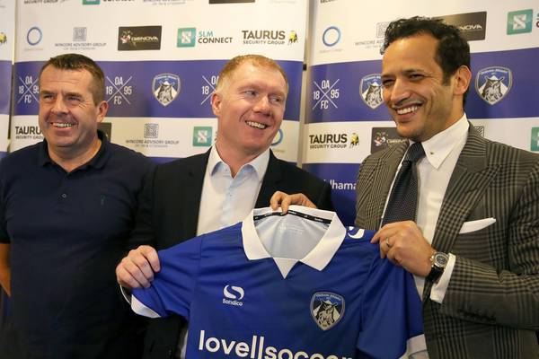 Paul Scholes plans to use United contacts in new Oldham role
