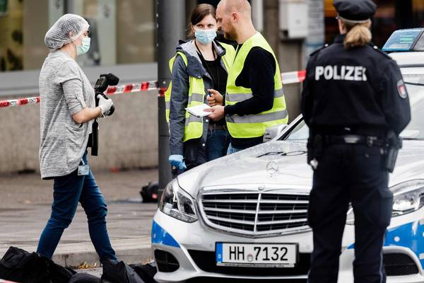 Hamburg attacker was known Islamist, says minister