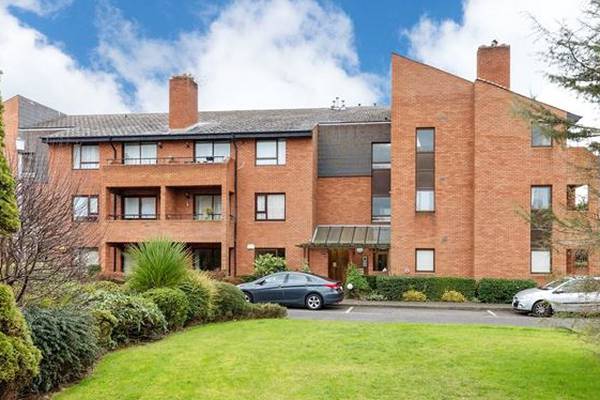 What sold for €410k in Clontarf, Dalkey, Portmarnock and Dingle