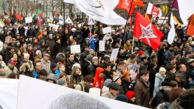 Russians rally as jail-threatened opposition leader sets sights on Kremlin