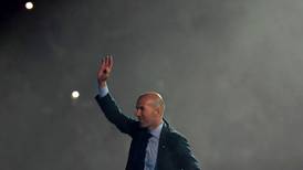 Zinedine Zidane announces shock Real Madrid departure