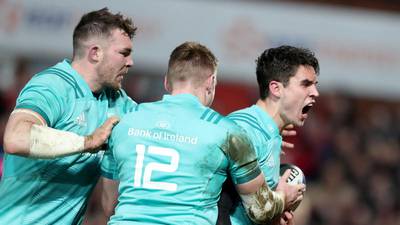 Joey Carbery proves the big cheese as Munster roll Gloucester