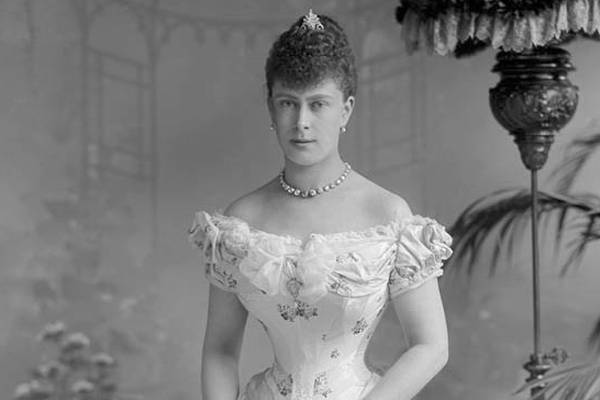 The Empress’s New Clothes – An Irishman’s Diary about Queen Mary and the costs of being a female royalist in 1911