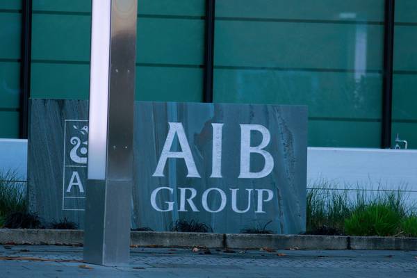 Noonan to announce plans to go ahead with AIB flotation