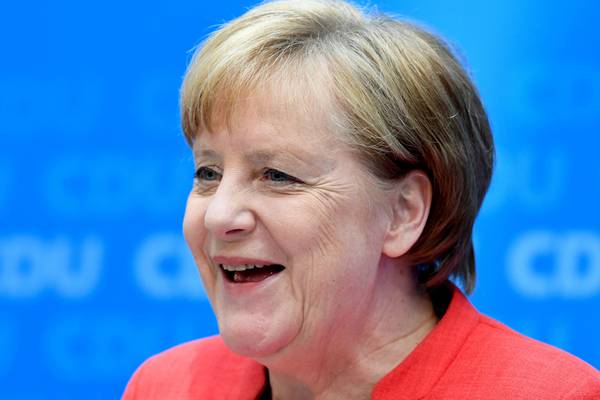 Merkel given two weeks to come up with migrant solution