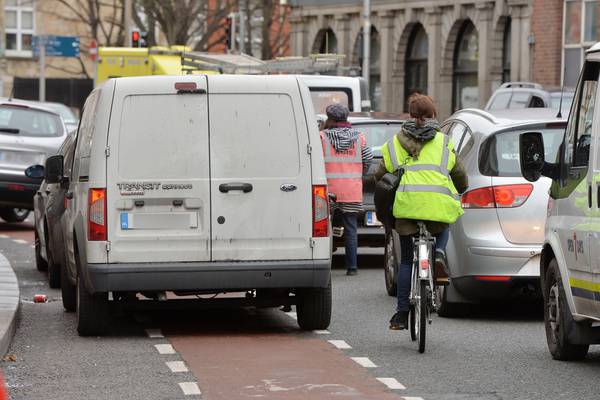 Fine for parking on cycle lanes, footpaths and bus lanes set to double
