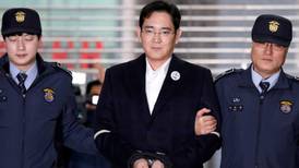 Head of Samsung to learn of fate over corruption charges