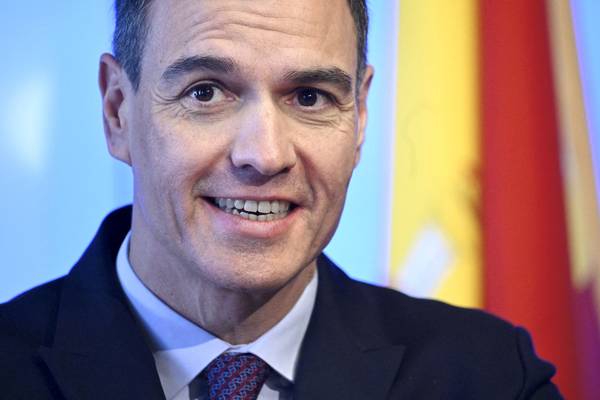 Spanish no-confidence vote fails, bolstering coalition government