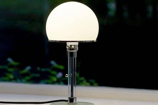 Design Moment: WG24 Lamp, 1924