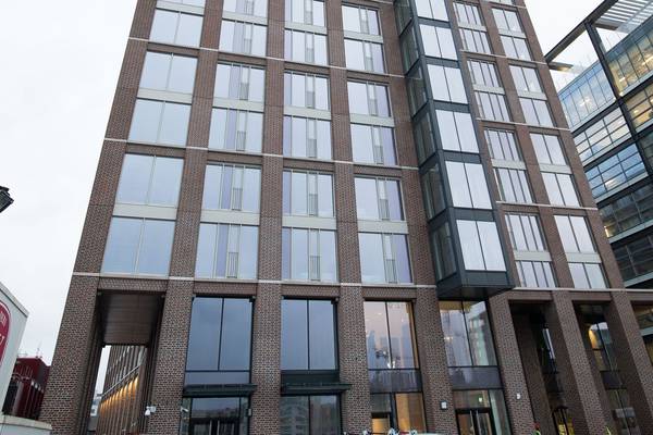 Average salary of Dublin docklands tenant rose to €117,095 in 2018, estate agent says