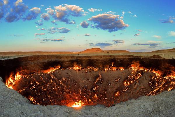 Turkmenistan’s president orders that fire at ‘Gates of Hell’ be put out