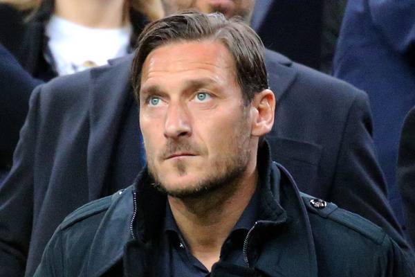 Francesco Totti urges Roma fans to stay calm