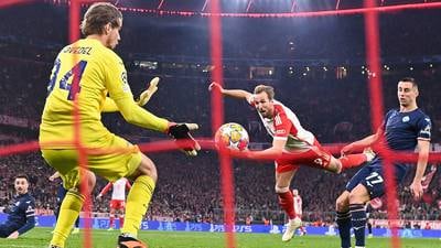 Harry Kane scores twice as Bayern Munich reach Champions League quarter-finals 
