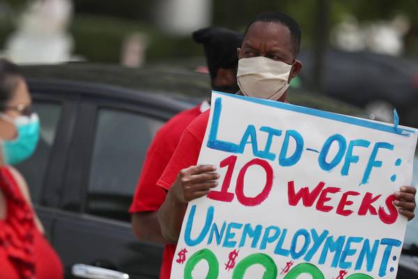Covid-19 pandemic forces one in four US workers to claim jobless relief
