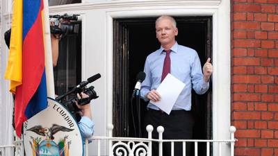 Assange will only leave London embassy if ‘siege lifted’