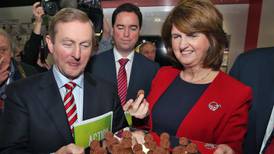 Kenny supports Joan Burton in  no confidence motion
