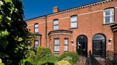 Period property with potential in Glasnevin for €400,000