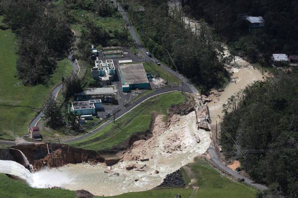 Fears of dam collapse in Puerto Rico after Hurricane Maria