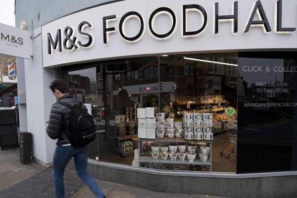 Marks & Spencer UK plans rights issue and dividend cut