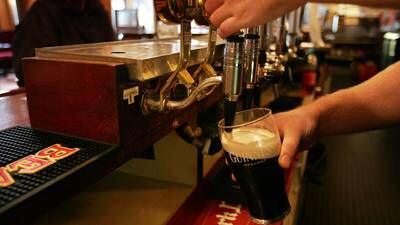 Licensing law reform to see pubs open until 12.30am and nightclubs until 6am 