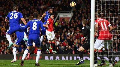 Drama as Robin van Persie saves point for United against Chelsea