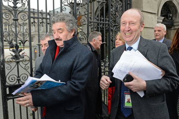 John Halligan set to exit Government if Ross forced out