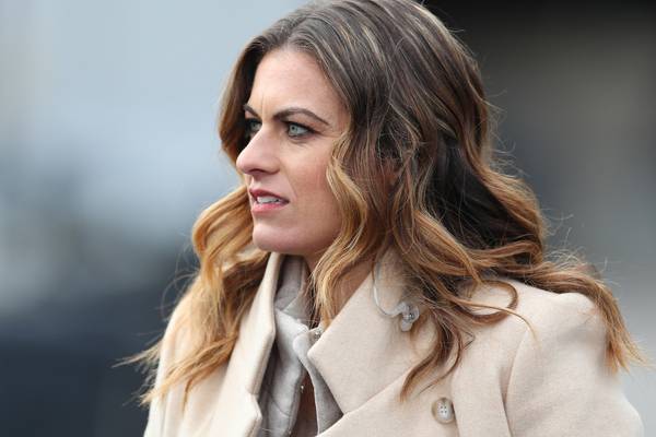 Karen Carney deletes Twitter account after abuse for Leeds comments