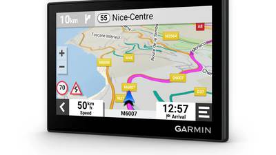Garmin Drive 53: there are good reasons to have a dedicated satnav