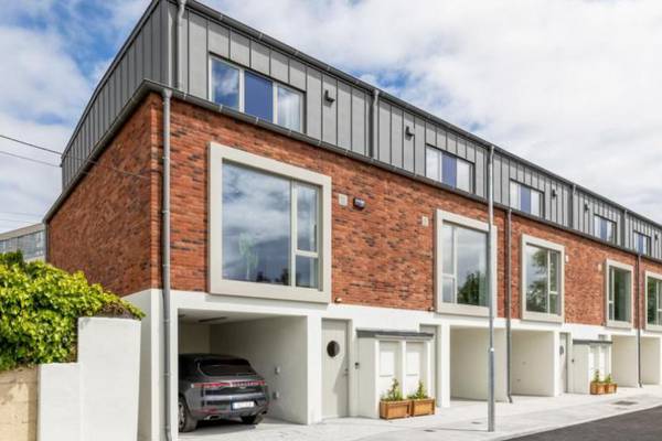 New three-beds with town gardens at city end of D4, from €980,000