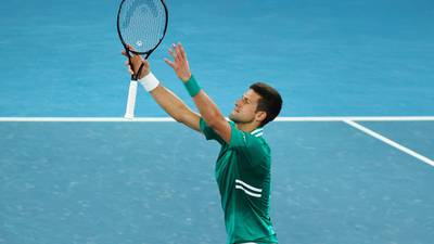 Novak Djokovic battles through the pain to make Australian Open semi-final