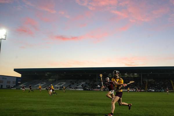 Wexford strike late to see off Galway