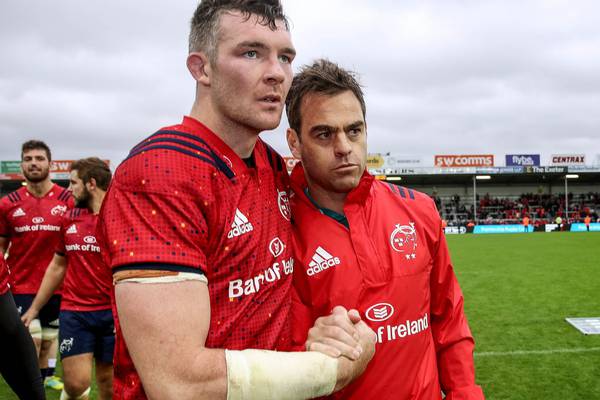 Munster’s Sammy Arnold taken to hospital with throat injury