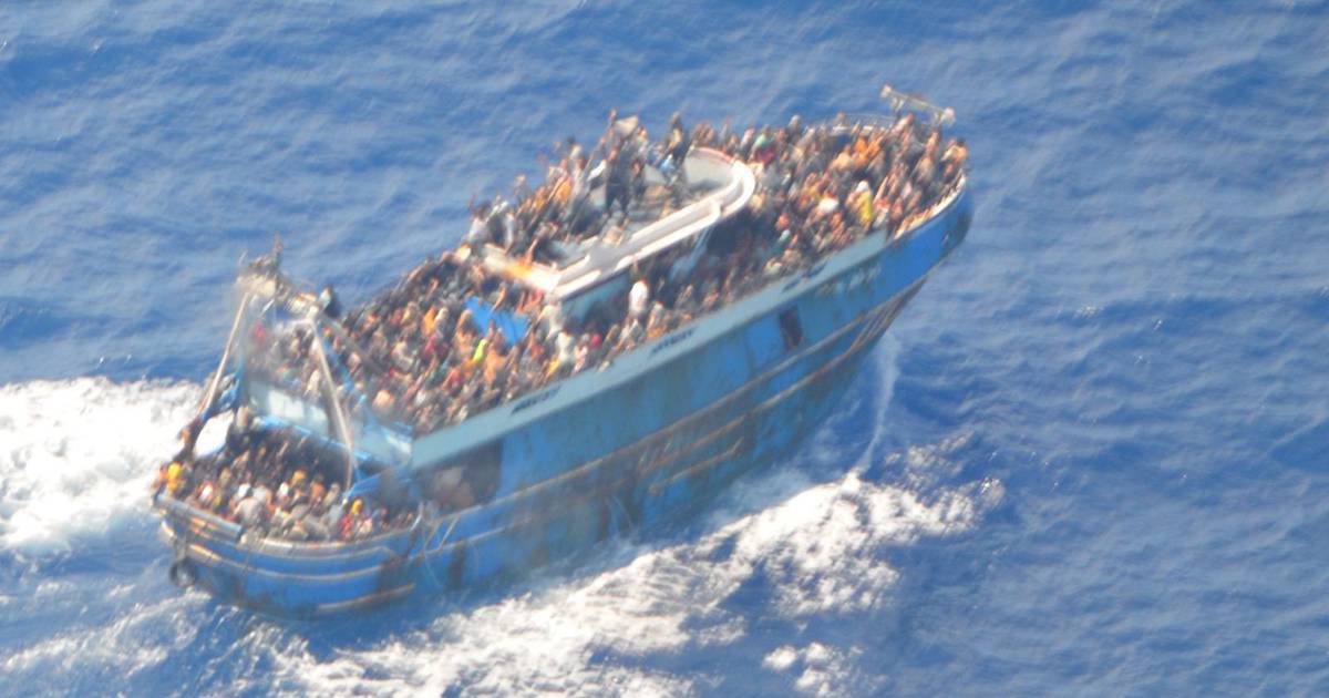 Данные свидетельствуют о том, что на борту находилось не менее 209 пакистанцев – The Irish Times