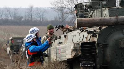 Ukraine eyes peace talks after troop withdrawal on eastern frontline