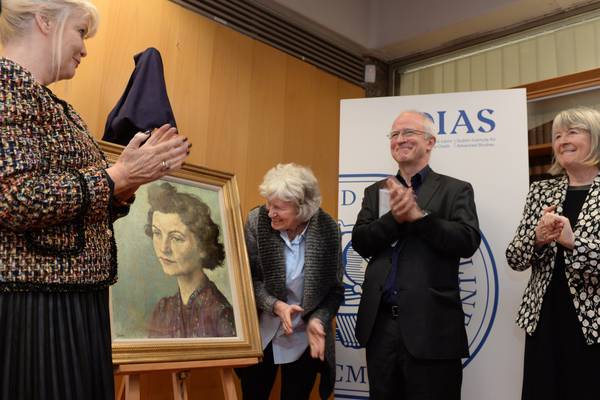 Portrait of pioneering Irish female scientist unveiled in Dublin