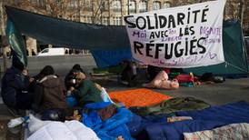 Migrant crisis: Paris mayor unveils refugee camp plan