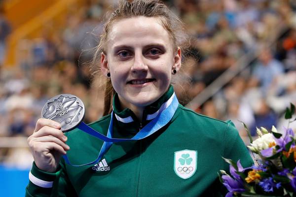 Michaela Walsh has to settle for silver after losing out on split decision
