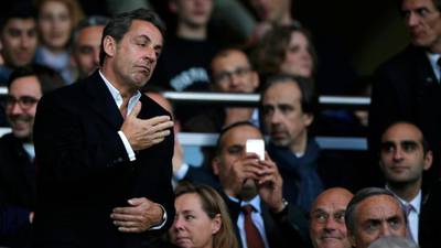 Sarkozy weighs into campaign, calls for two-speed EU