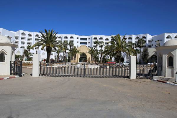 Tunisia charges six  hotel  guards over beach attack