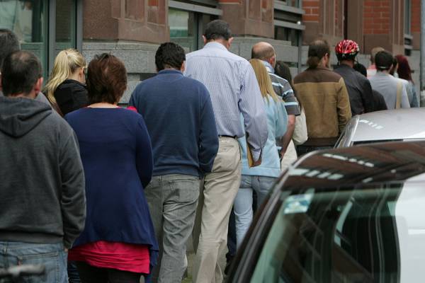 €1.2 million in overpayments to almost 500 jobseekers last year