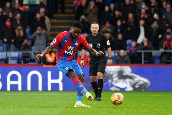 Crystal Palace’s first-half blitz secures win over Norwich