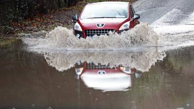 Dublin authorities anxiously await Thursday high tide