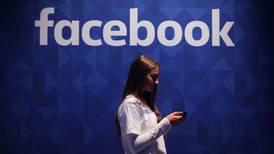 Facebook in talks with US watchdog to settle privacy investigation