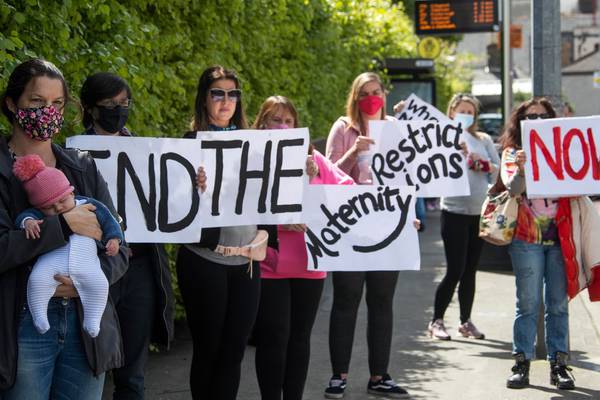 Women protest outside maternity hospitals over Covid restrictions
