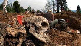 Prosecutors arrest seven over Srebrenica massacre