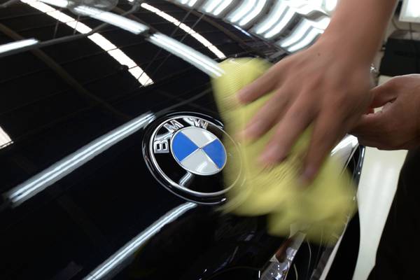 BMW posts stronger than expected profits