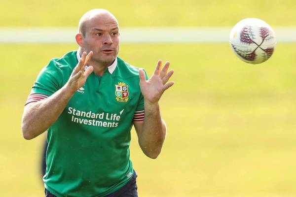 Gloria Hunniford and Rory Best recognised in Queen’s Birthday Honours