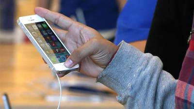 Apple’s use of fingerprint identification ‘raises privacy issues’