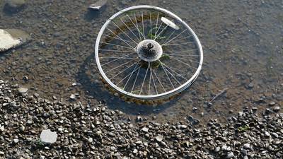Tyres, bicycles, shopping trollies - Ireland’s filthy rivers and beaches revealed