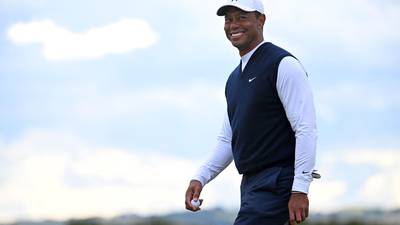 Tiger Woods to meet with top golfers to stem defections to LIV Series